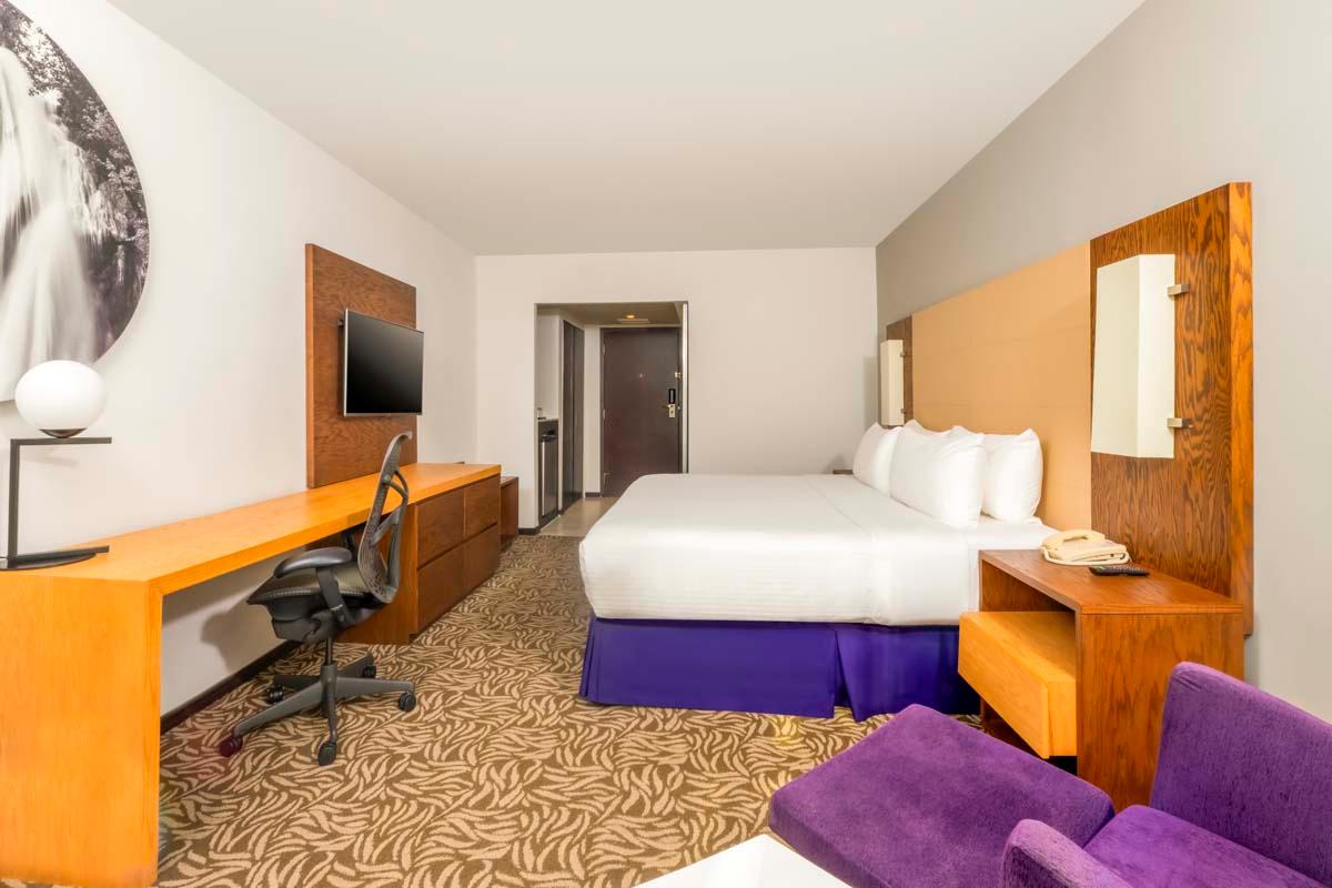 Krystal Urban® Monterrey San Jeronimo Krystal Urban® Monterrey San Jeronimo